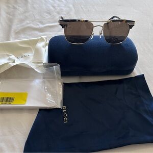 Like new authentic Gucci sunglasses